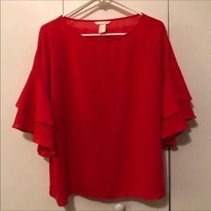 Flutter sleeve blouse